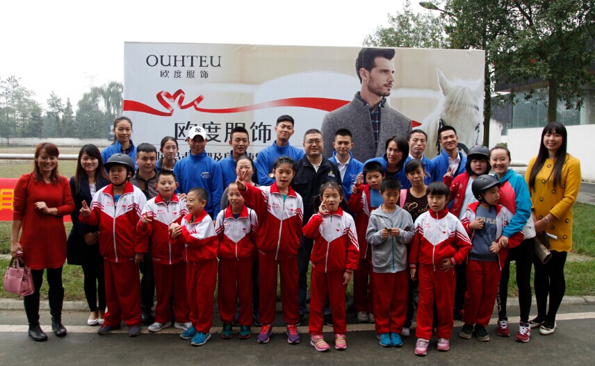 QQ圖片20141022180505.jpg